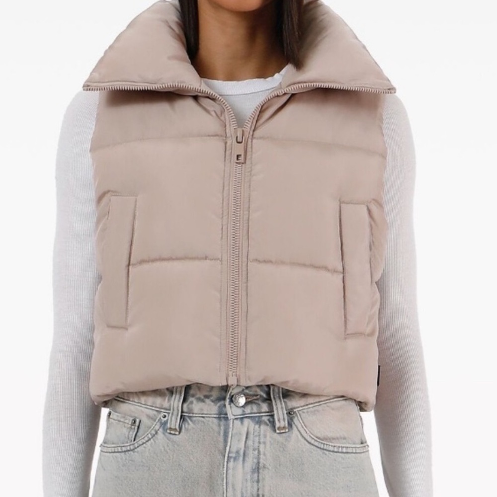 Apparis Shaun Shell Crop Puffer Vest size Small